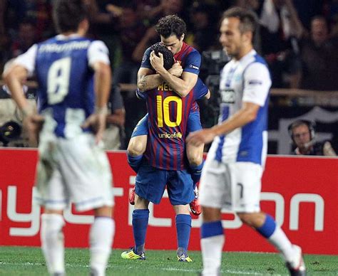Porto 0-1 Barcelona: Player Ratings. Barcelona visited Estadio do Dragao for the second round of the 2023/24 UEFA Champions League group stages, and came out 0-1 as victors after a terribly pressuring and controversial game. After soullessly shuffling the ball across the defence for while, Barcelona got their break through Ferran Torres — at ...